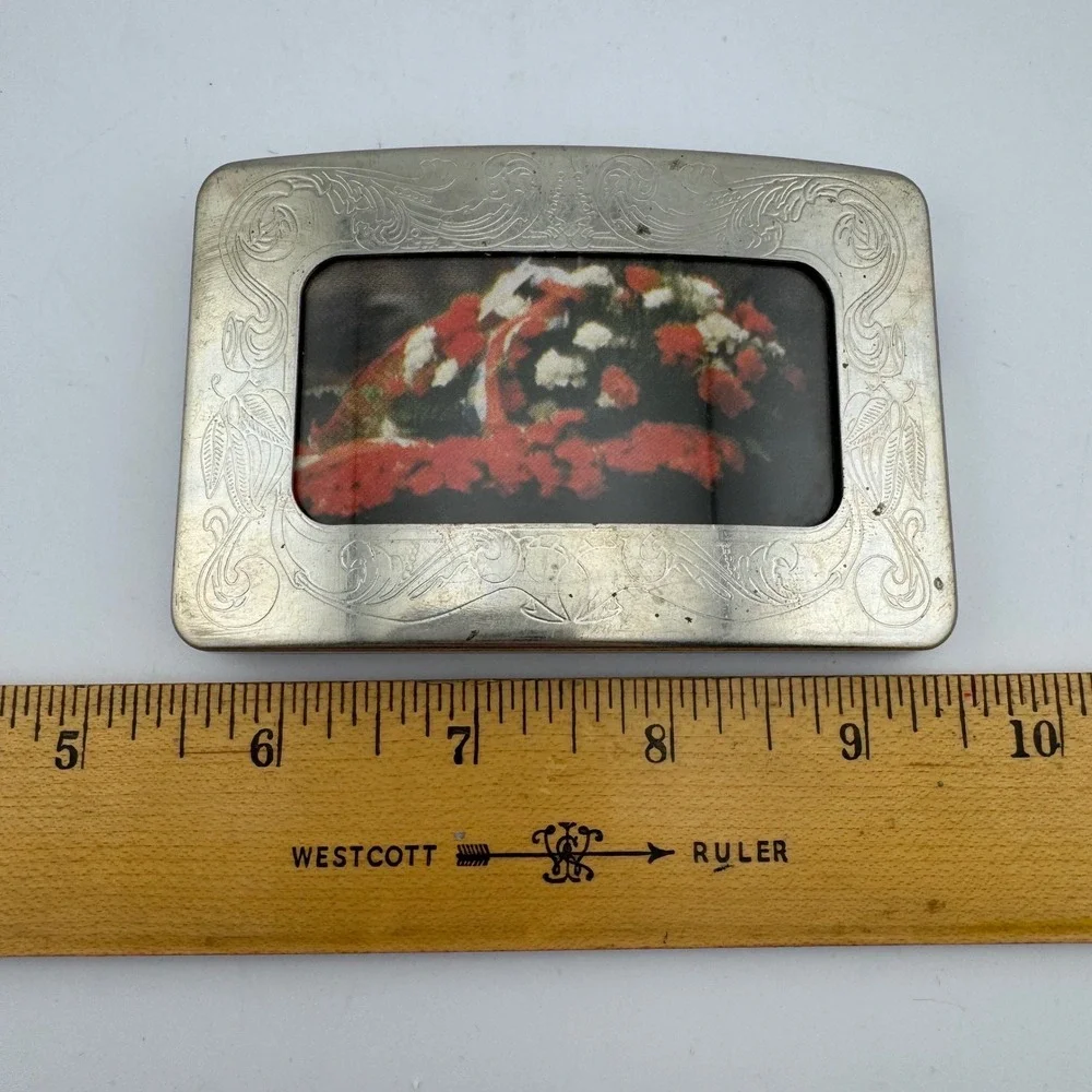 Buddy's Buckle Co Frame Belt Buckle Silver Tone Floral Engraved Western Graphic